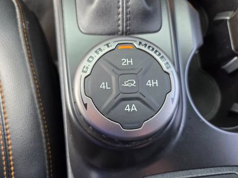 Used 2024 Ford Bronco Badlands AWD/4WD image 31