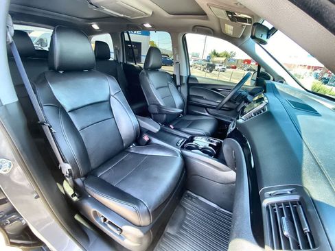 Used 2022 Honda Pilot Elite image 26