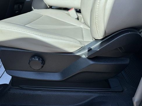 Used 2017 Ford F250 XL w/ Power Equipment Group image 13