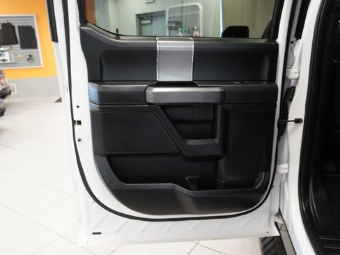 Used 2015 Ford F150 XLT w/ Equipment Group 301A Mid image 16