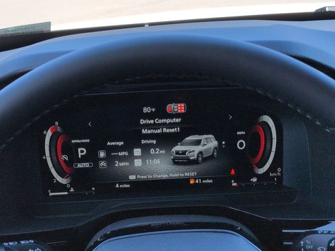 New 2026 Nissan Pathfinder SL image 28