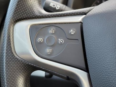 Used 2022 GMC Terrain SLE w/ LPO, Floor Liner Package FWD image 17
