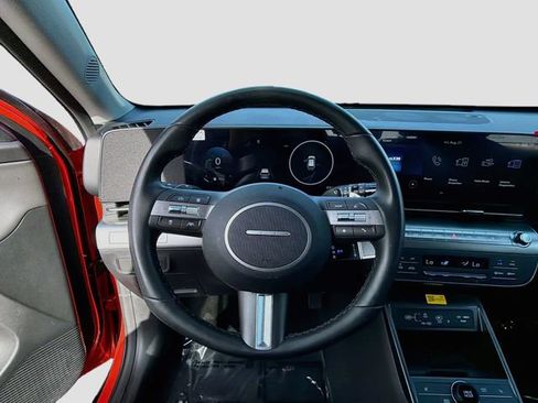 Used 2026 Hyundai Kona SEL Premium FWD image 11