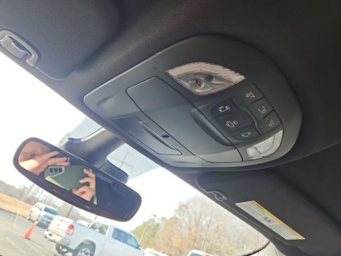 New 2026 Chrysler Pacifica Select image 29