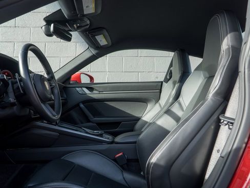 Certified 2020 Porsche 911 Carrera 4S image 17