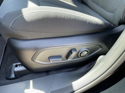 New 2026 Jeep Cherokee Laredo image 11