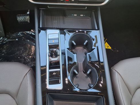 New 2026 Volkswagen Atlas SEL image 15