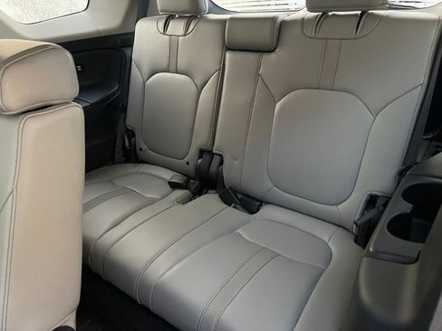 Used 2025 Honda Pilot EX-L image 20