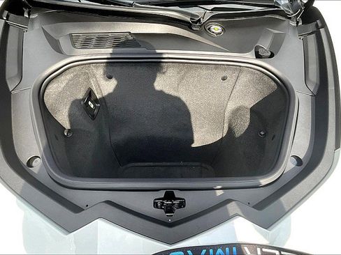 Used 2023 Chevrolet Corvette Stingray Premium Conv w/ Z51 Performance Package image 9