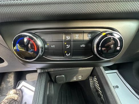 Used 2024 Chevrolet TrailBlazer LS w/ LS Convenience Package AWD/4WD image 13