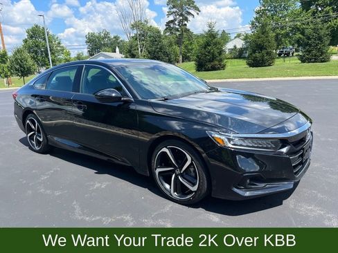 Used 2022 Honda Accord Sport image 6