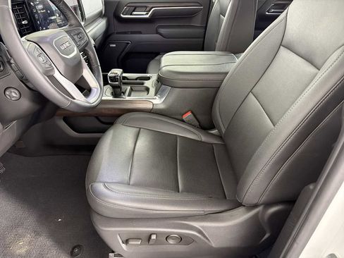 Used 2023 GMC Sierra 1500 SLT w/ SLT Premium Package image 7