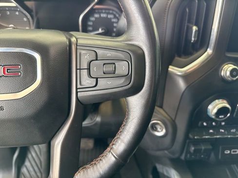 Used 2022 GMC Sierra 1500 AT4 w/ AT4 Premium Package image 17