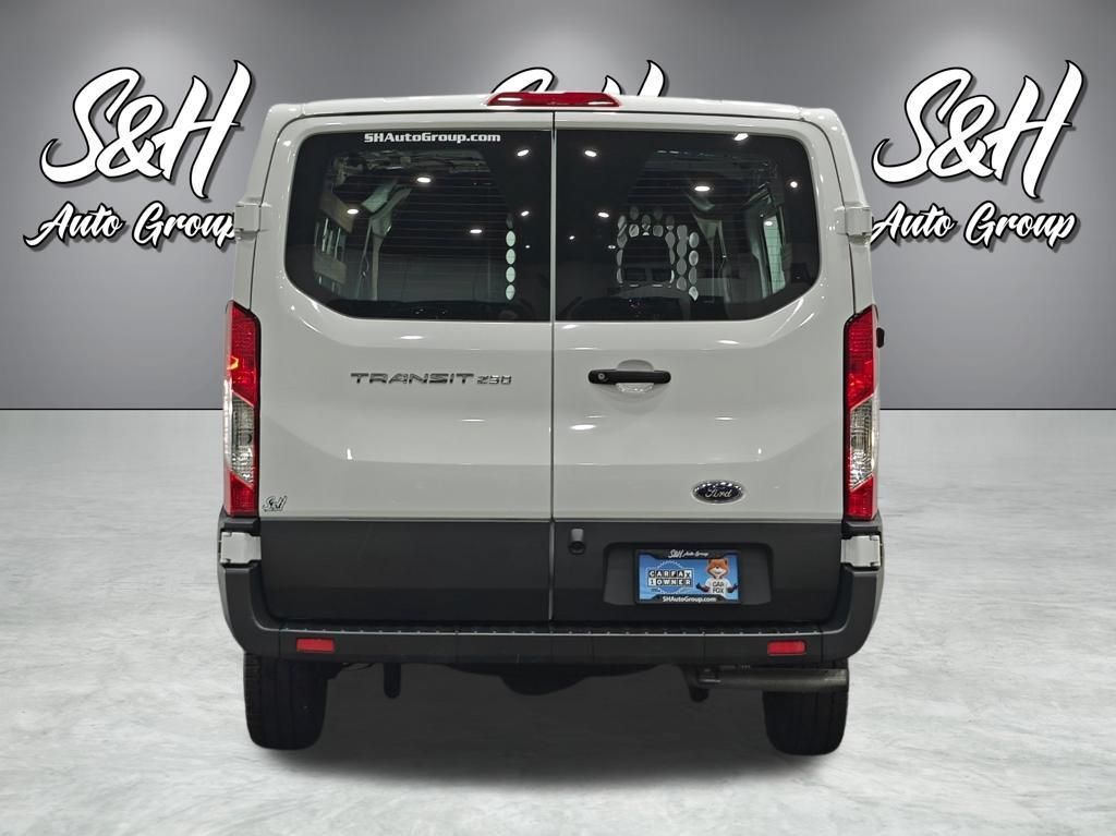 Used 2025 Ford Transit 250 Low Roof w/ Exterior Upgrade Package RWD image 19
