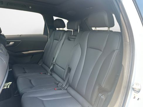 Used 2026 Audi Q7 3.0T Premium Plus AWD/4WD image 12