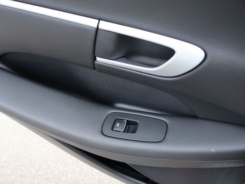 Used 2025 Hyundai Sonata SEL FWD image 20