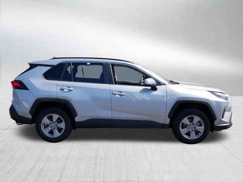 Certified 2025 Toyota RAV4 XLE AWD/4WD image 8