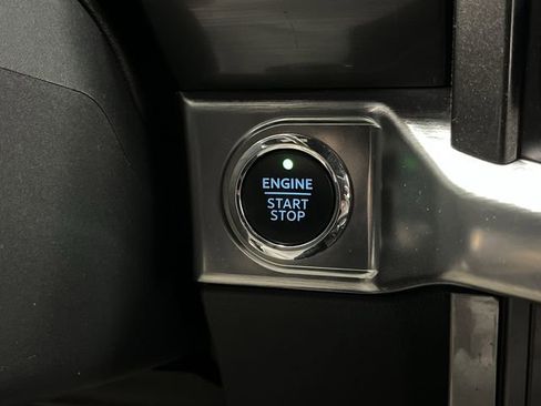 Used 2022 Ford F150 Lariat w/ Equipment Group 502A High image 23