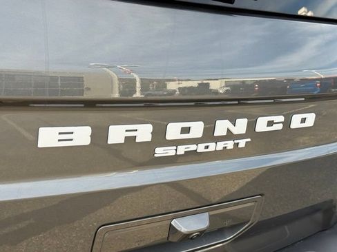 Used 2025 Ford Bronco Sport Outer Banks w/ Outer Banks Tech Package+ AWD/4WD image 28