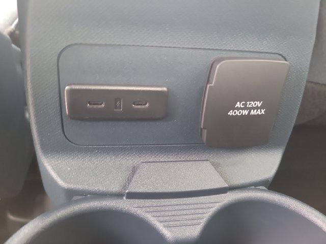 New 2026 Ford Maverick XLT w/ XLT Luxury Package FWD image 15