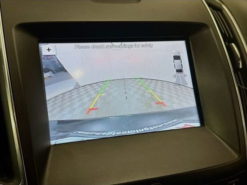 Used 2018 Ford Edge Titanium image 14