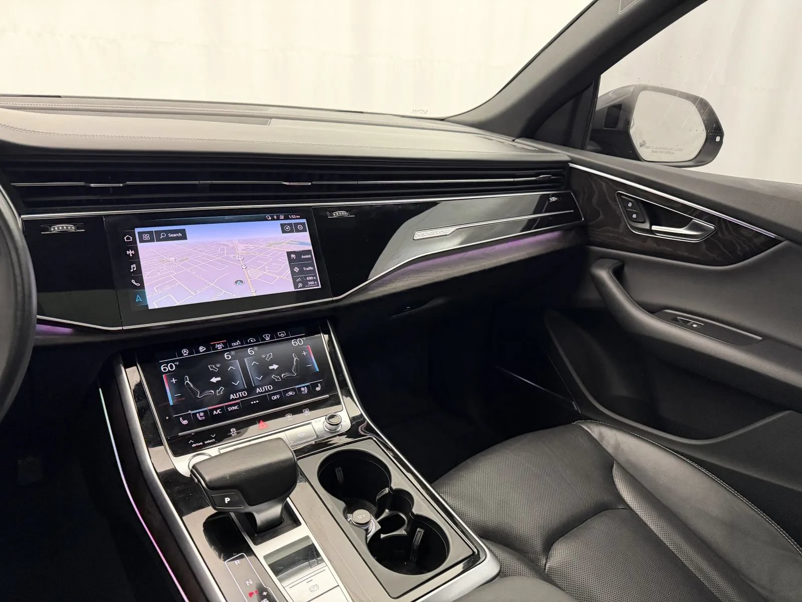 Used 2019 Audi Q8 Prestige AWD/4WD image 19