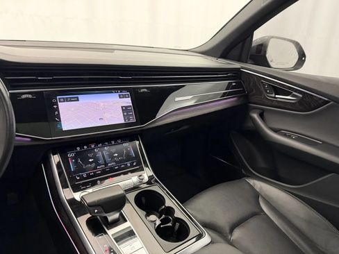 Used 2019 Audi Q8 Prestige AWD/4WD image 19