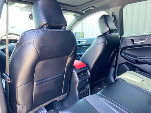 Used 2022 Ford Edge ST w/ Equipment Group 401A AWD/4WD image 20