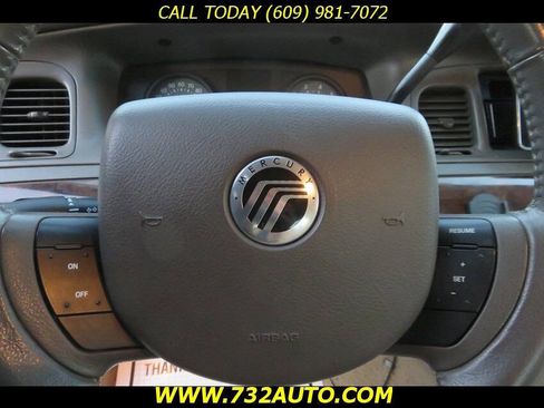 Used 2010 Mercury Grand Marquis LS image 29