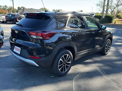 New 2026 Chevrolet TrailBlazer LT w/ Driver Confidence Package image 6
