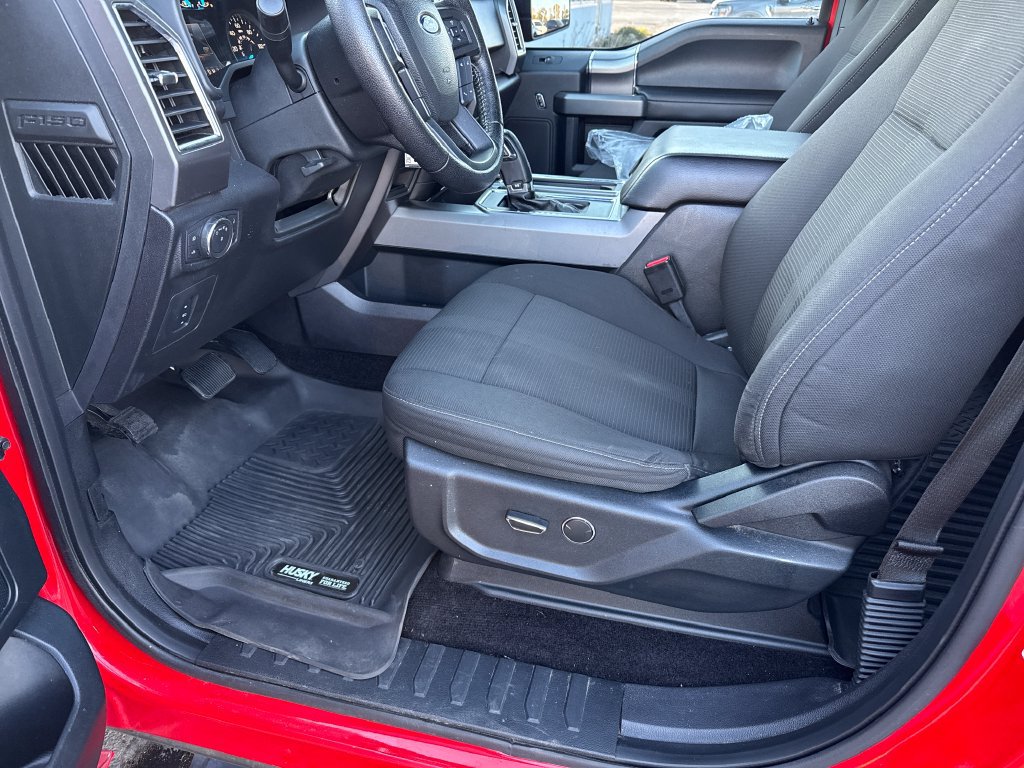 Used 2016 Ford F150 XLT w/ Equipment Group 301A Mid AWD/4WD image 17
