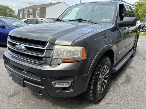 Used 2015 Ford Expedition XLT AWD/4WD image 3