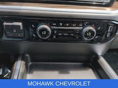 Used 2025 Chevrolet Silverado 2500 LT w/ Trail Boss Package AWD/4WD image 19