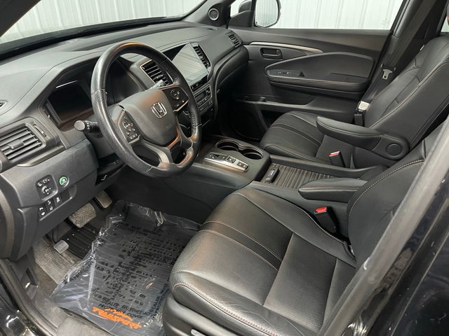 Used 2023 Honda Passport TrailSport image 14