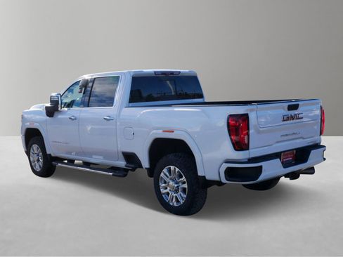 Used 2020 GMC Sierra 3500 Denali w/ Denali Ultimate Package image 5