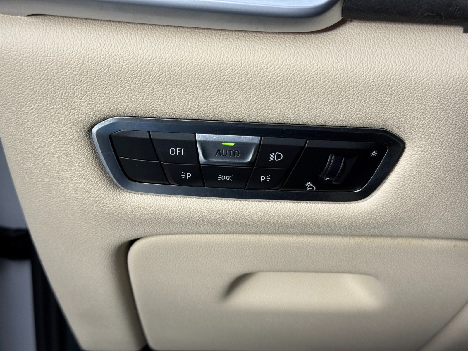 Used 2022 BMW X5 sDrive40i w/ Parking Assistance Package RWD image 19
