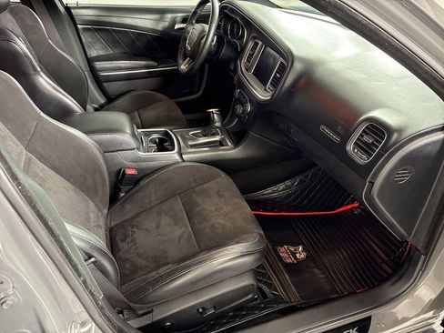 Used 2019 Dodge Charger Scat Pack w/ Plus Group image 44