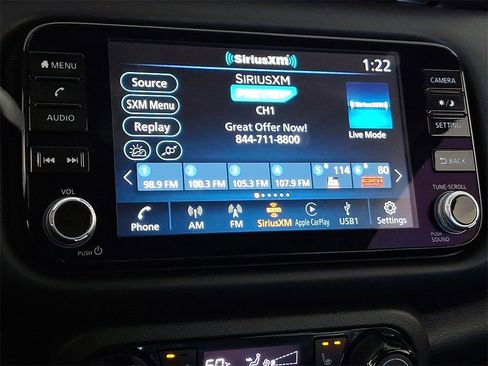 Used 2023 Nissan Kicks SR w/ SR Premium Package image 18