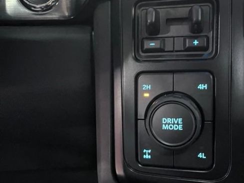 Used 2025 Ford F350 Lariat w/ Camper Package AWD/4WD image 27