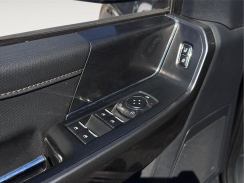 Used 2022 Ford F150 XLT w/ Equipment Group 302A High image 7