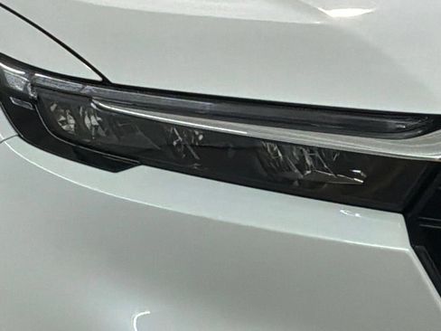 Certified 2025 Honda CR-V LX image 29