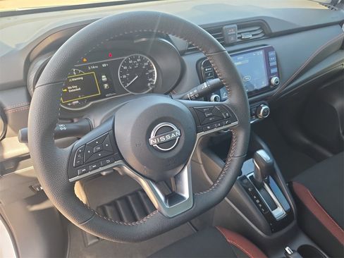 Used 2025 Nissan Versa SR w/ Trunk Package image 15