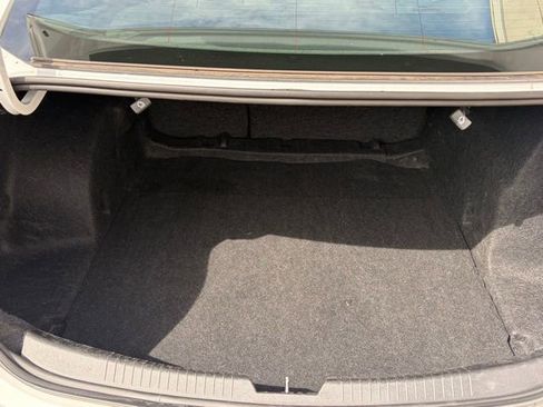 Used 2024 Chevrolet Malibu LS image 12