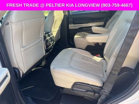 Used 2019 Ford Expedition Platinum image 15