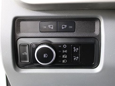 Used 2023 Ford F350 XLT w/ 360-Degree Camera Package image 20