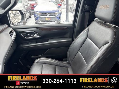 Used 2022 Chevrolet Tahoe High Country image 12