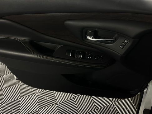 Used 2023 Nissan Murano Platinum w/ Cargo Package image 26