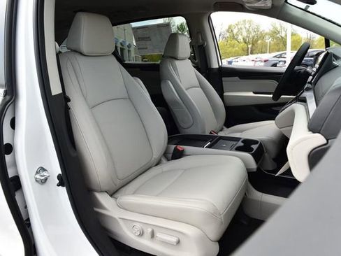 New 2026 Honda Odyssey EX-L image 23