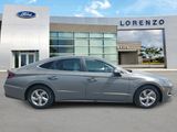 Used 2023 Hyundai Sonata SE w/ Preferred Accessory Package image 4