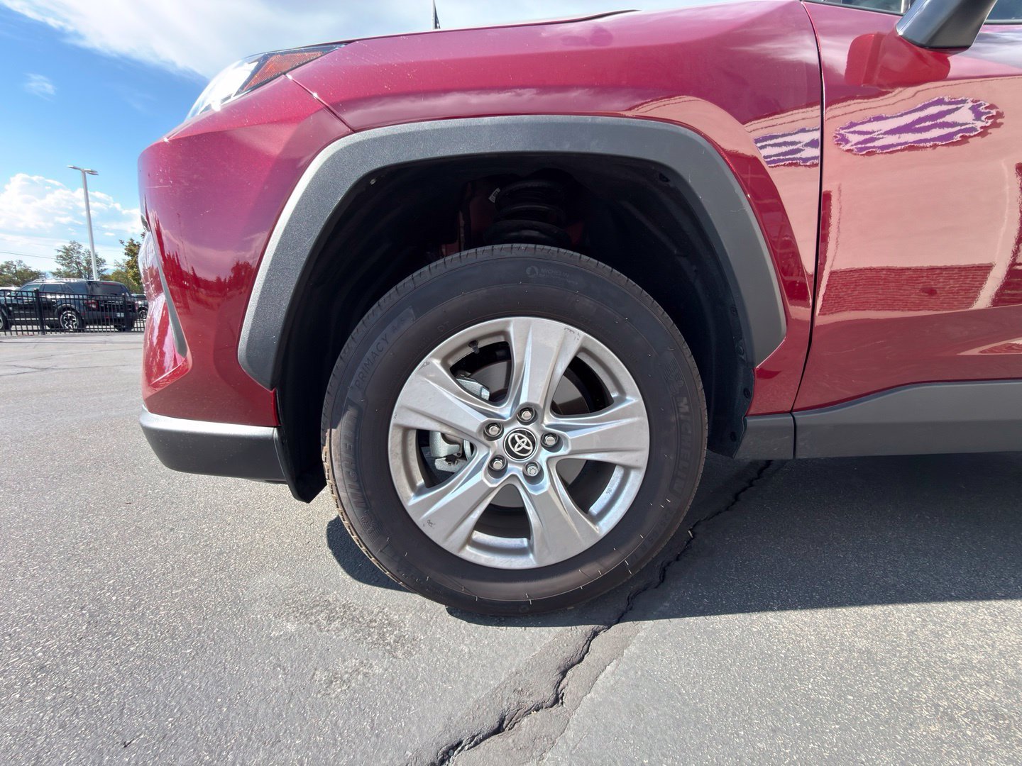 Used 2025 Toyota RAV4 XLE FWD image 39